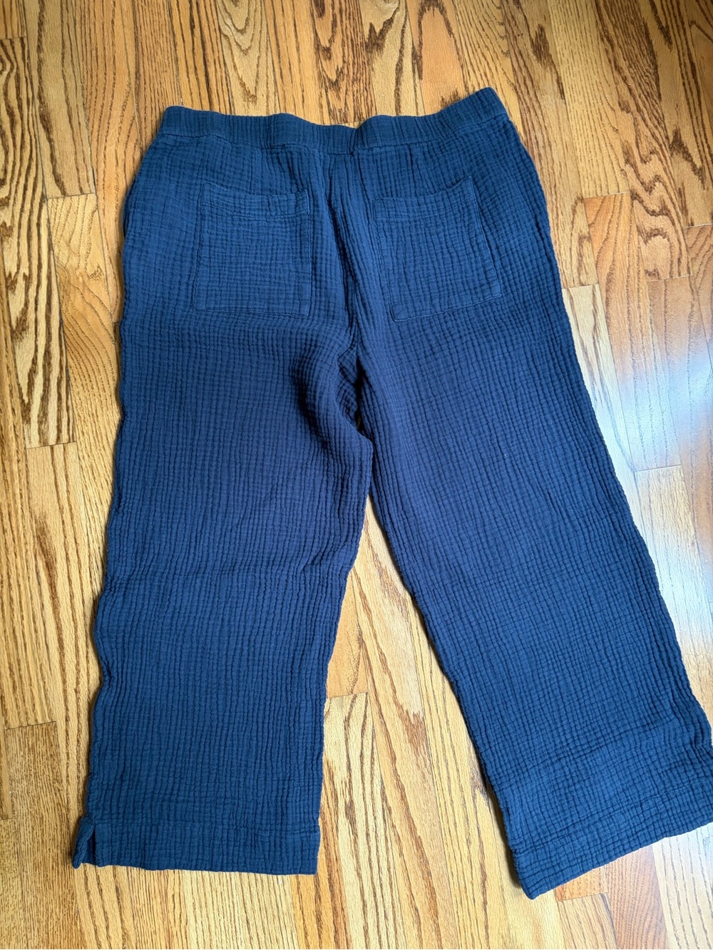 J. Jill Navy Blue Women’s Casual Guaze Capris - Picture 2 of 5